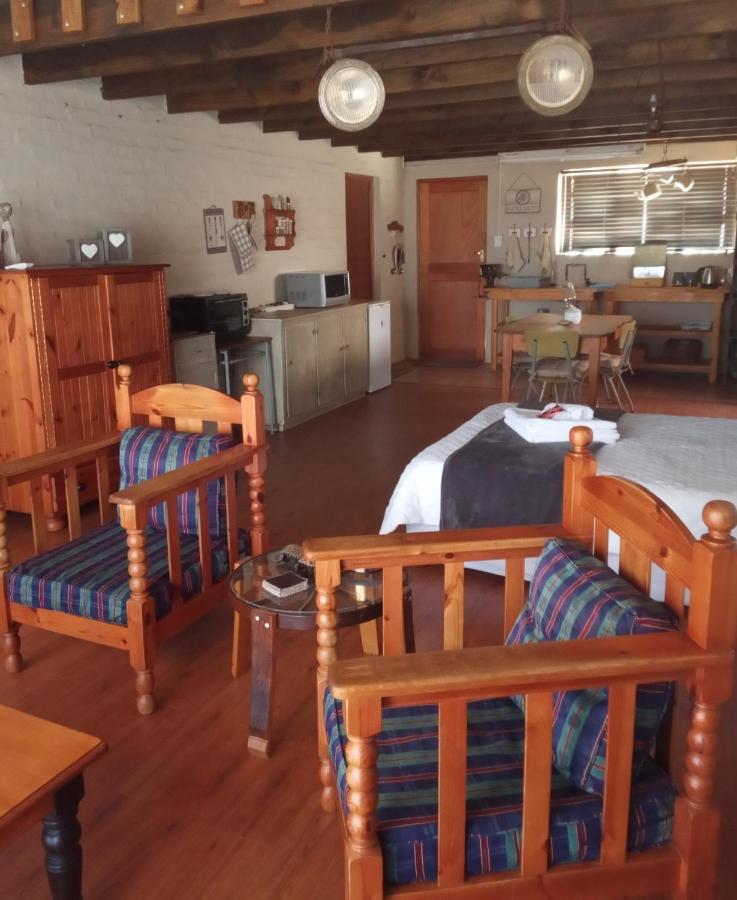 Pureplaas Self Catering Volmoed Oudtshoorn Klein Karoo Apartment Exterior photo